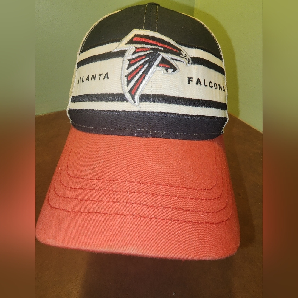 Reebok NFL Falcons hat slightly used one size